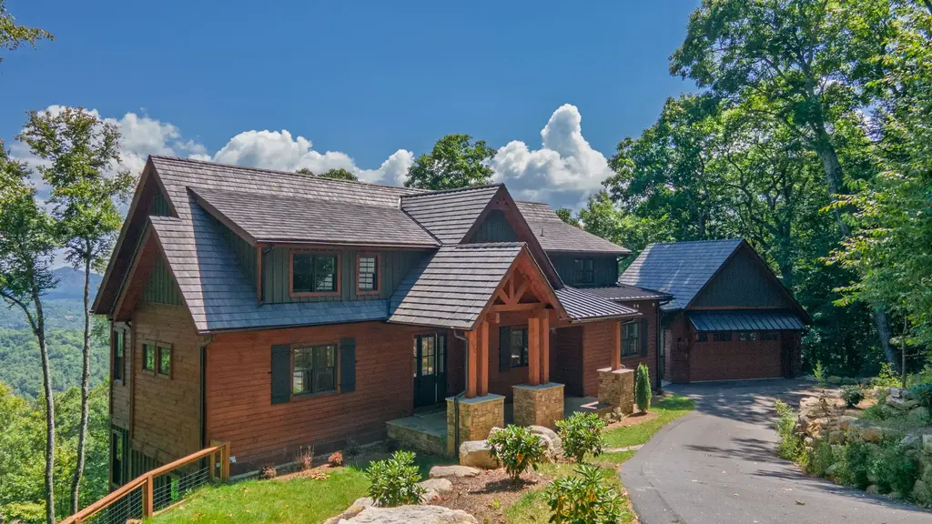 523 Broadview Drive, Highlands