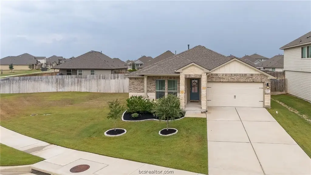 6307 Darlington Avenue, College Station