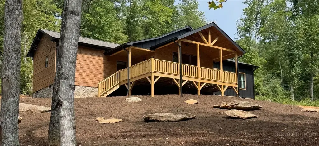 642 Woodstown Road, Todd