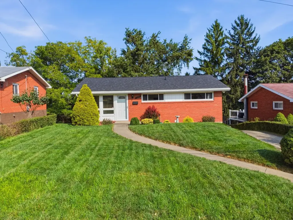 237 Woodridge Drive, Green Tree