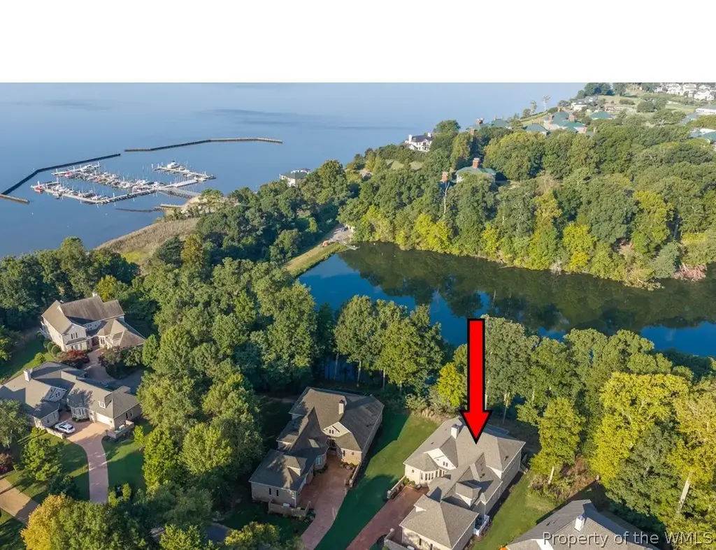 422 Rivers Edge, Williamsburg