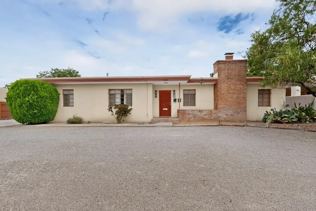 306 Carlisle Boulevard Se, Albuquerque