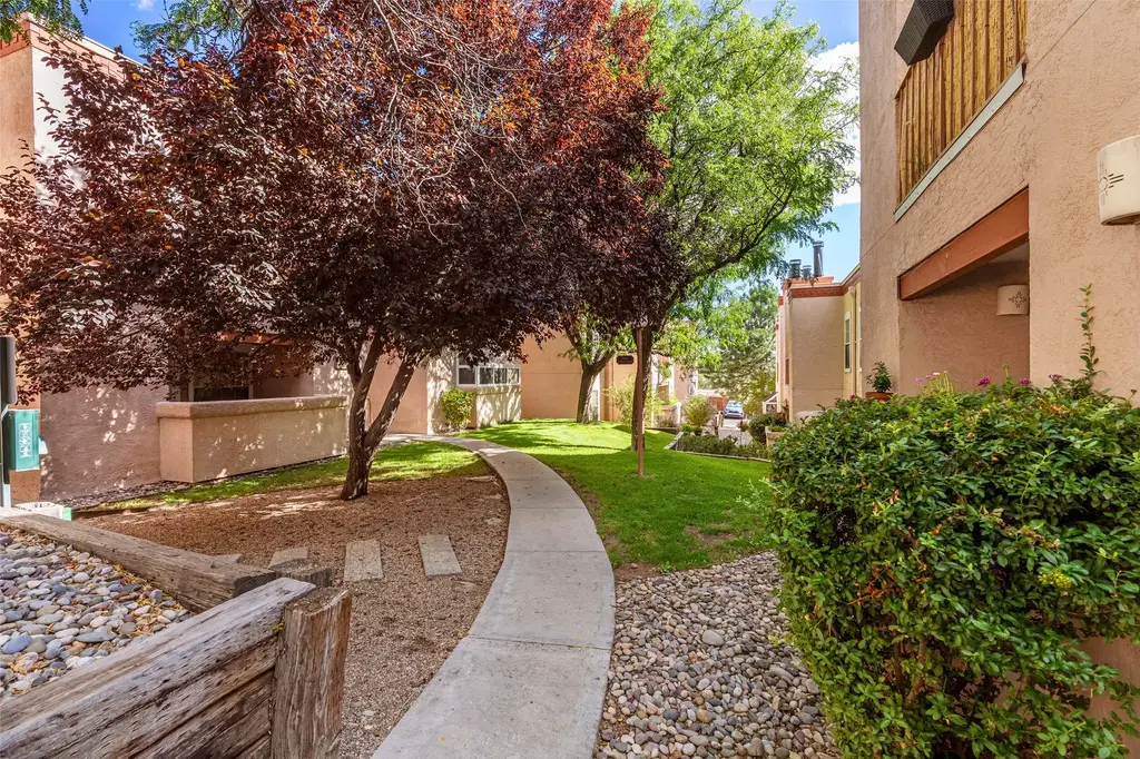 2501 W Zia Road # 8-112, Santa Fe