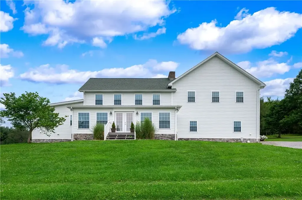 143 Sterrett Road, Irwin