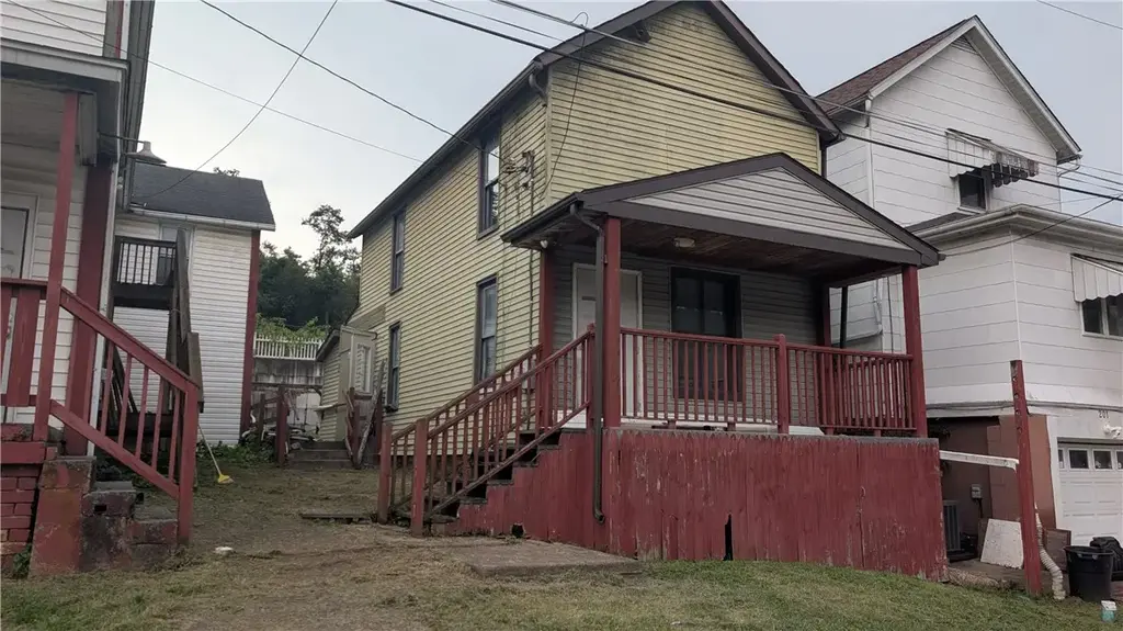 203 Newtown Avenue, East Bethlehem