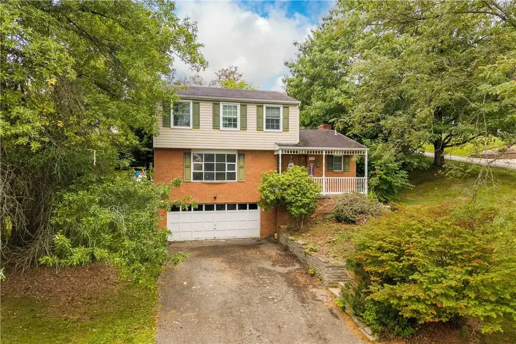 3485 Ivy Hill Lane , Finleyville