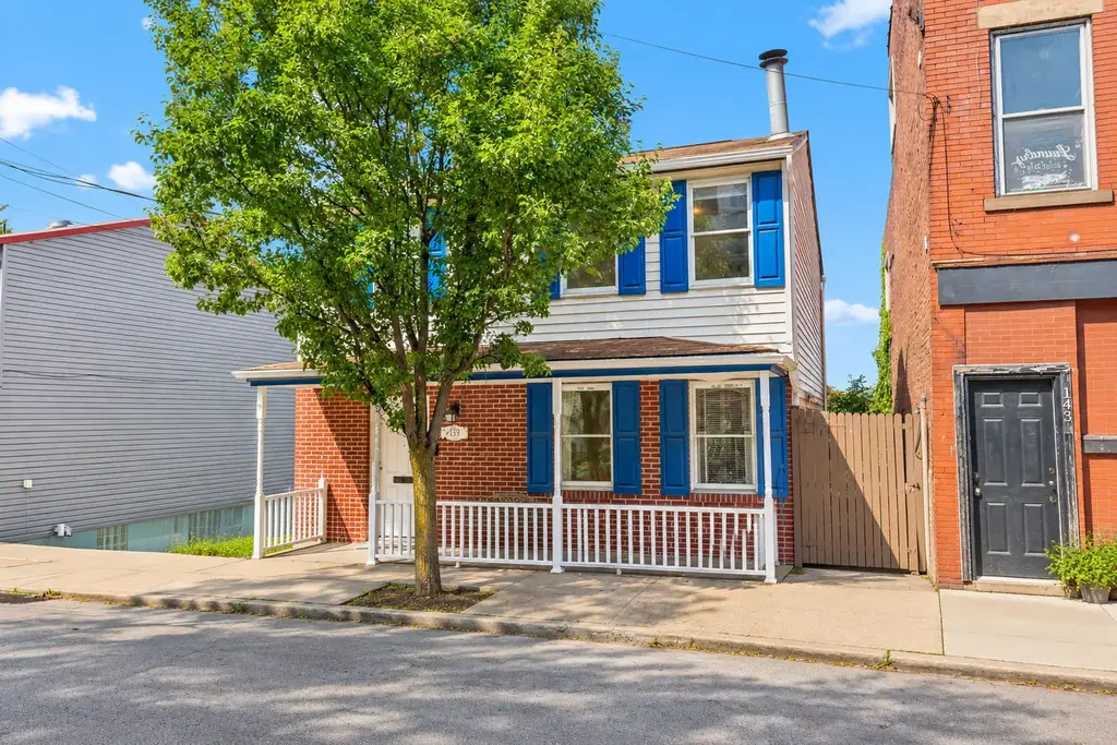 139 Pius Street, South Side