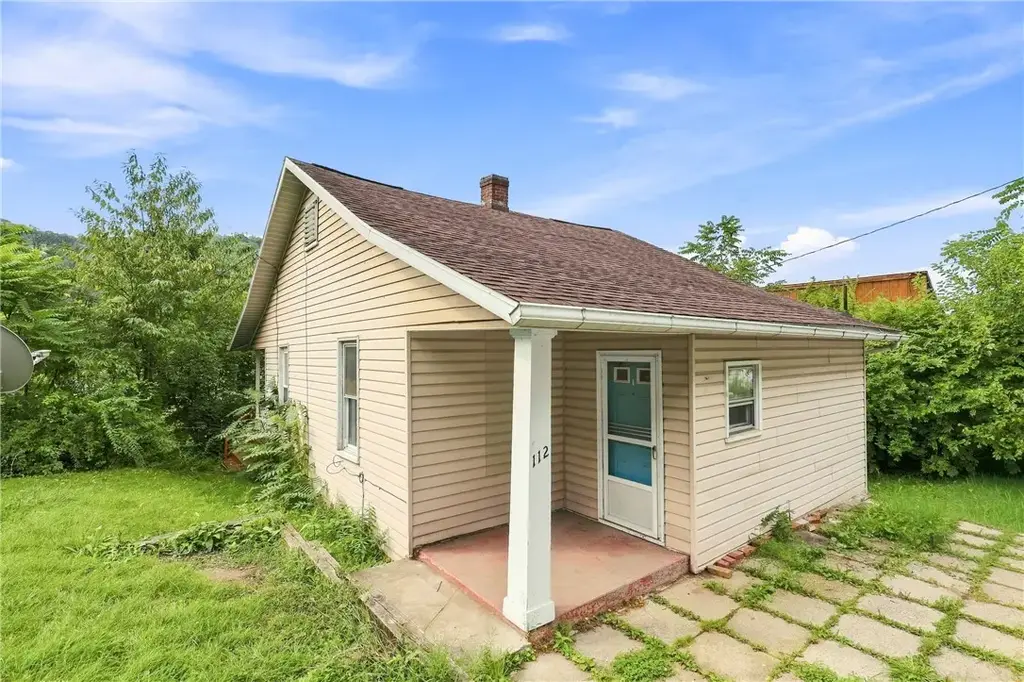 112 Oakland Avenue, Johnstown