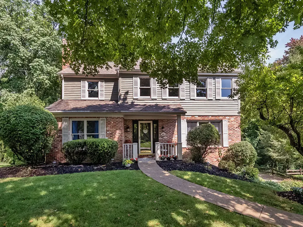 605 Wiltshire Court, Marshall