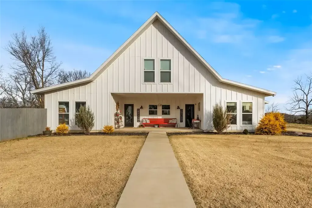 149 Nw Campbell Road, Fayetteville