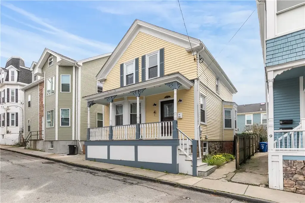 11 Ann St, Newport