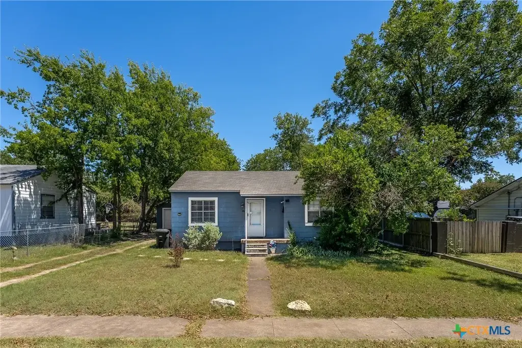 1802 N 10th Street, Killeen