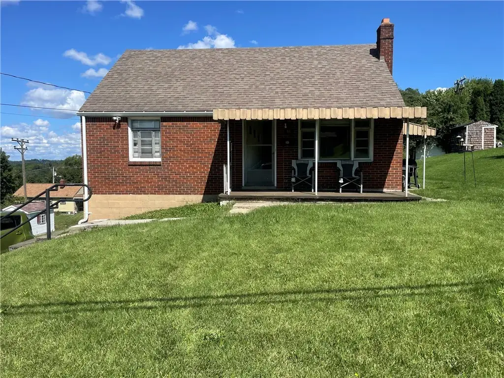81 Scenery Boulevard , Monessen