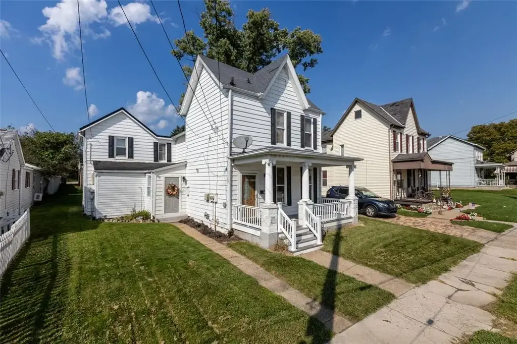 615 South, Verona