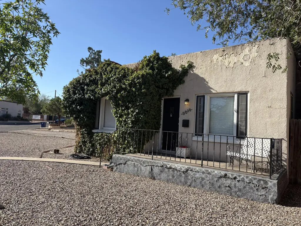 3518 Campus Boulevard Ne, Albuquerque