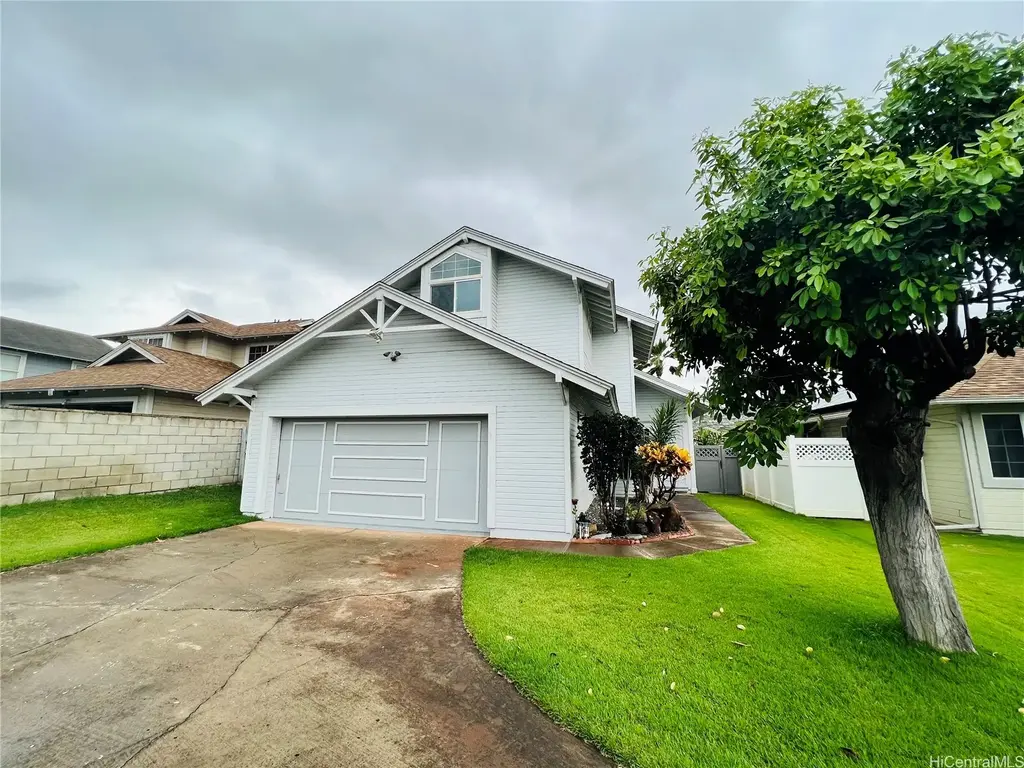 91-1058 Palala Street, Kapolei