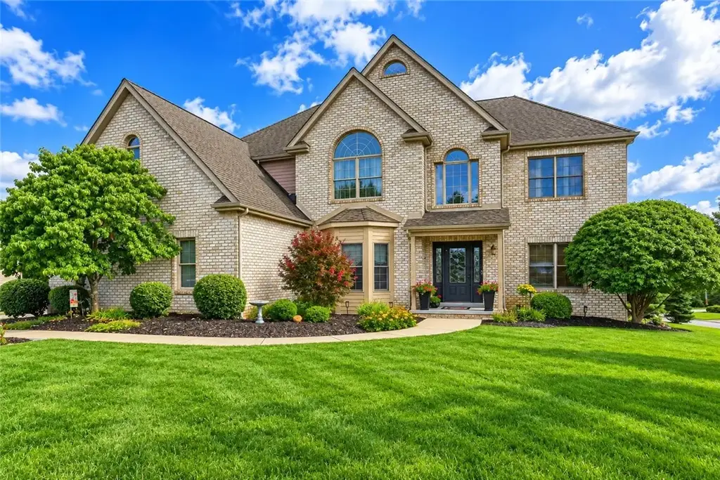 3003 Paige Place, Adams