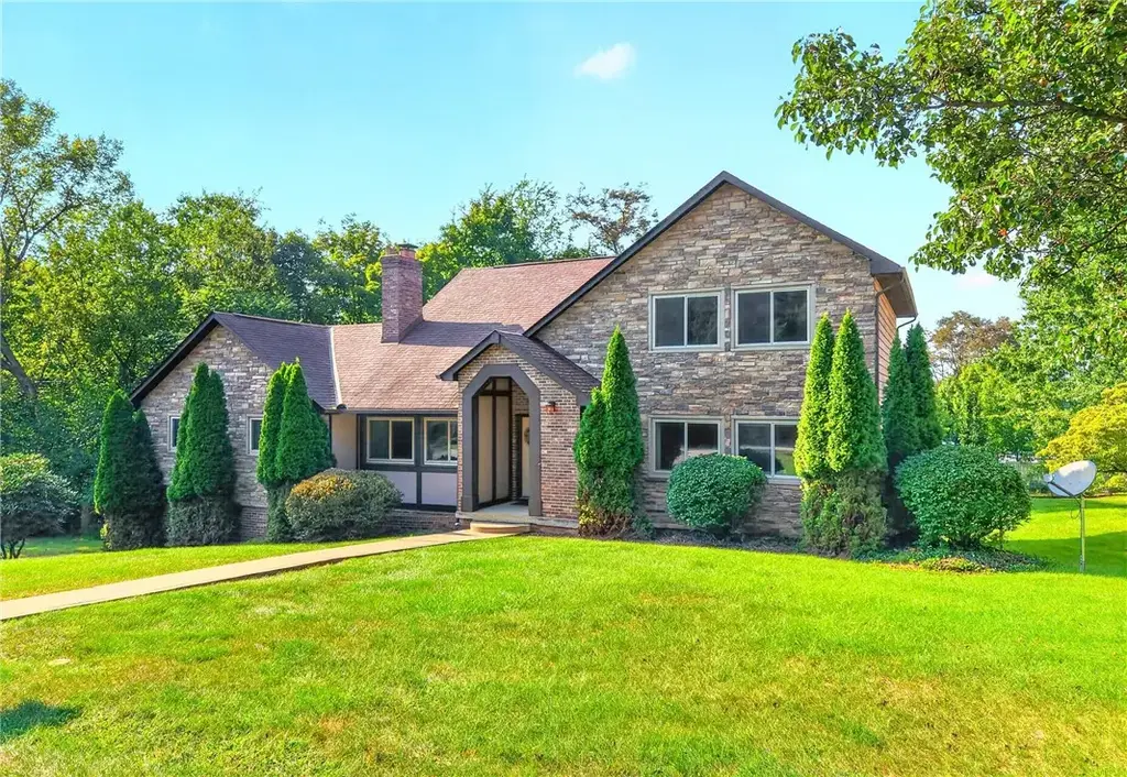 430 Oliver Drive, Forward