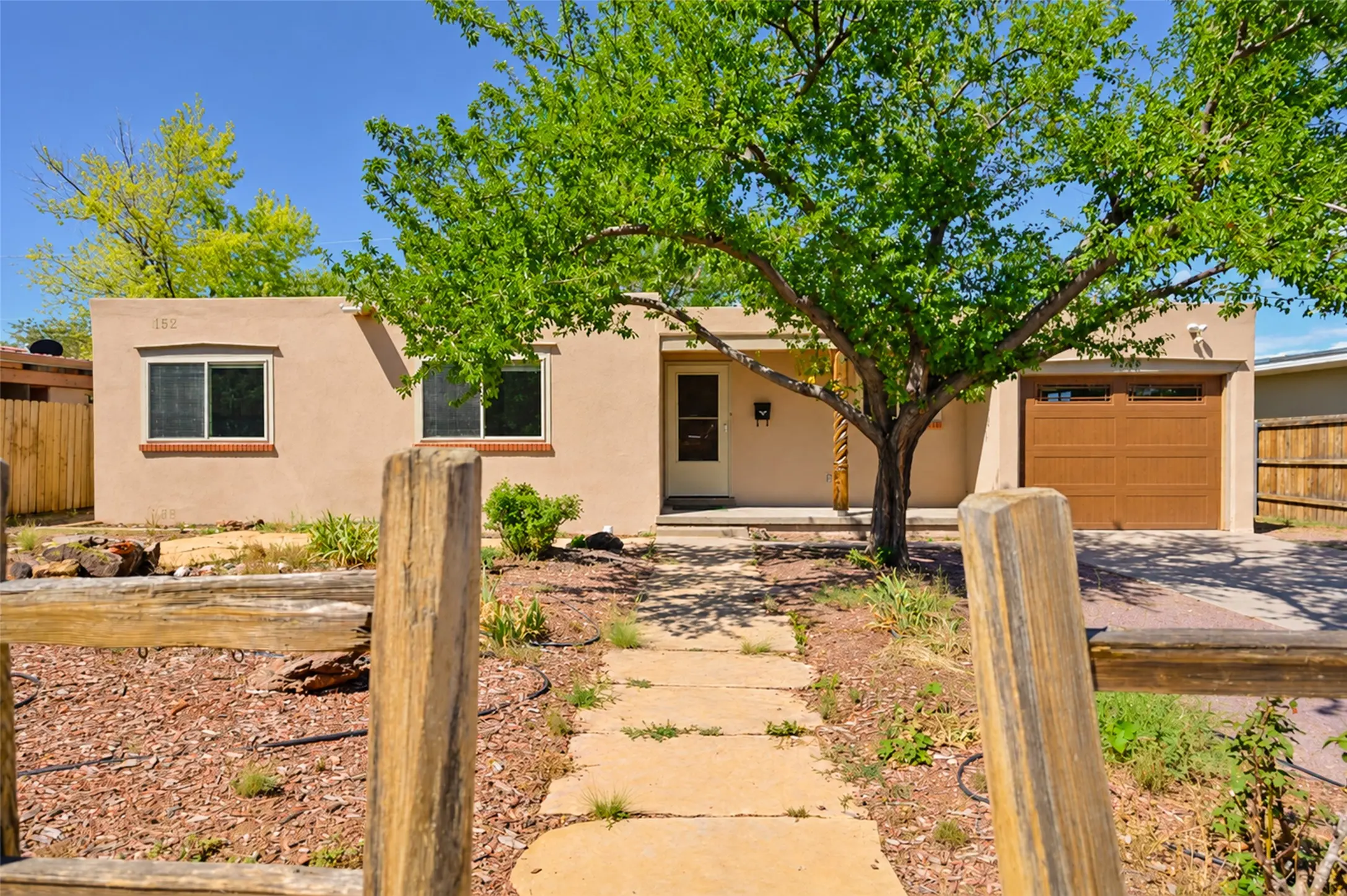 2592 Camino Chueco, Santa Fe