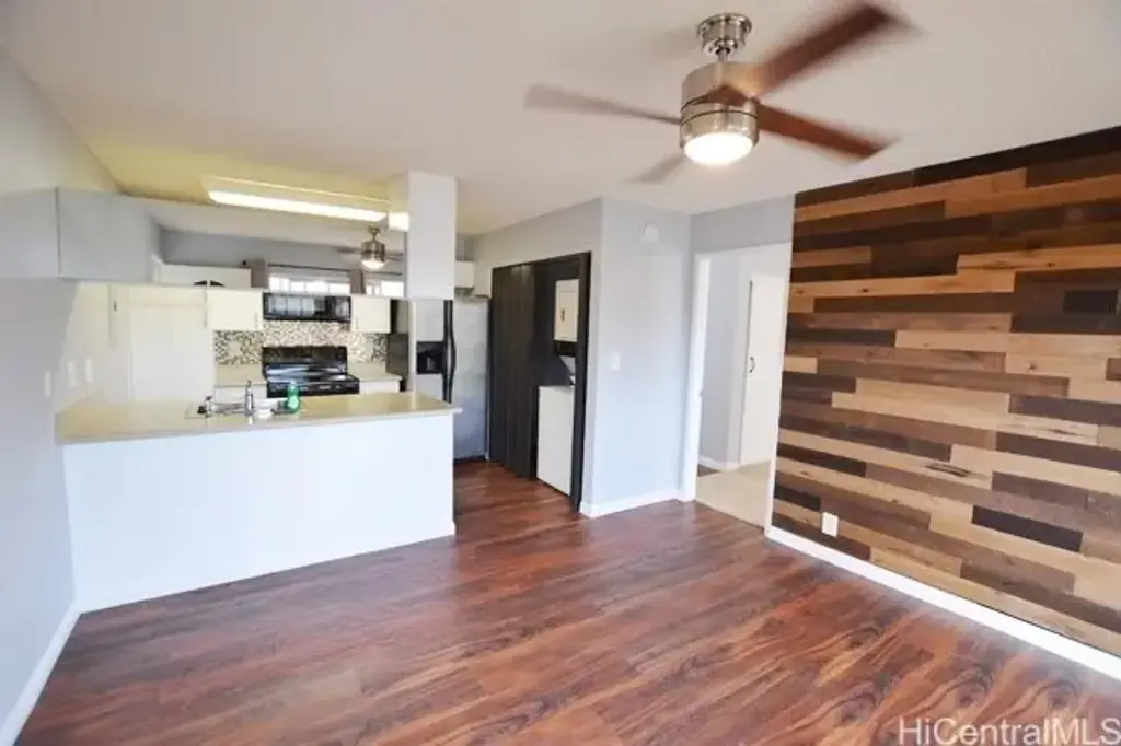 94-1081 Kepakepa Street # K5, Waipahu