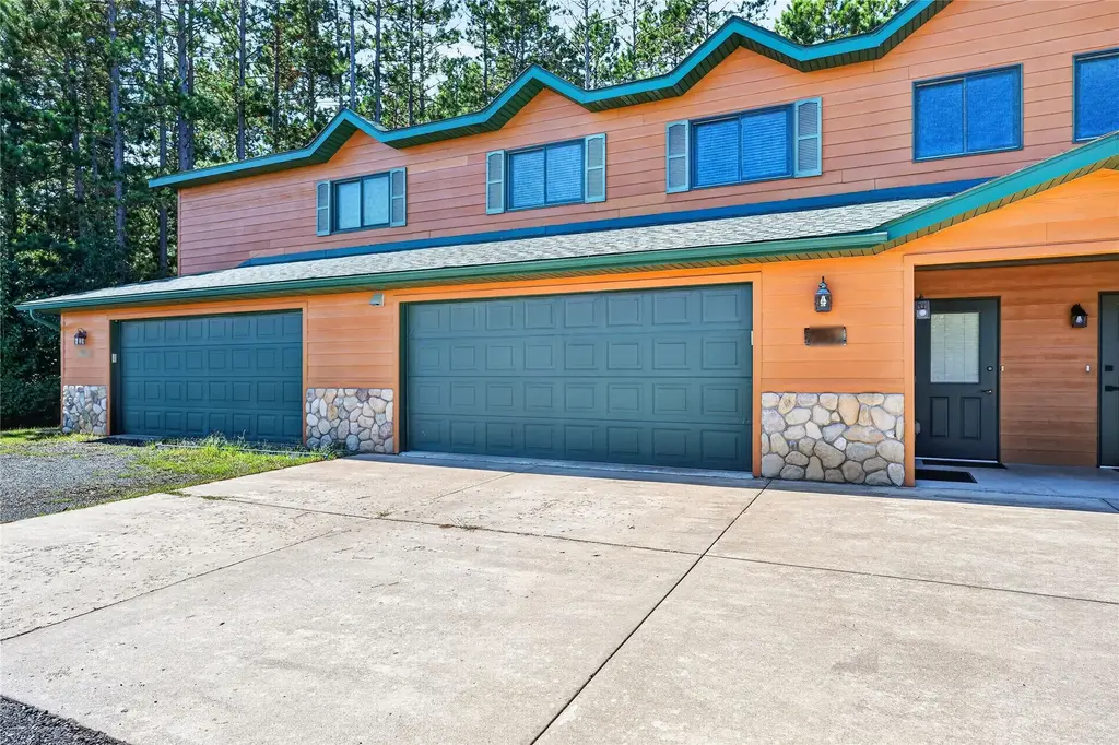 W7593 Ostrom Road, Minong