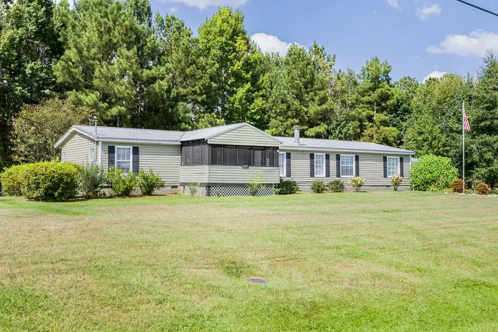 2425 Lee Rd 201, Salem