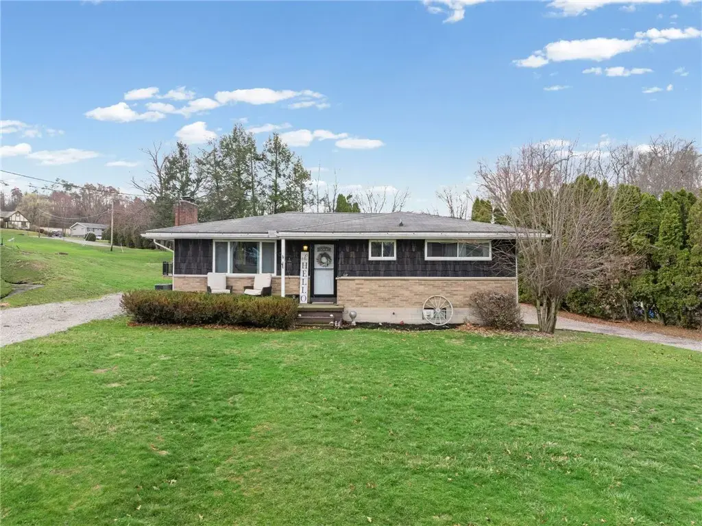 182 Chapel Drive , North Sewickley