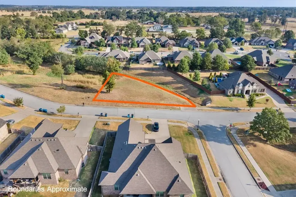6300 Fair View Boulevard, Bentonville