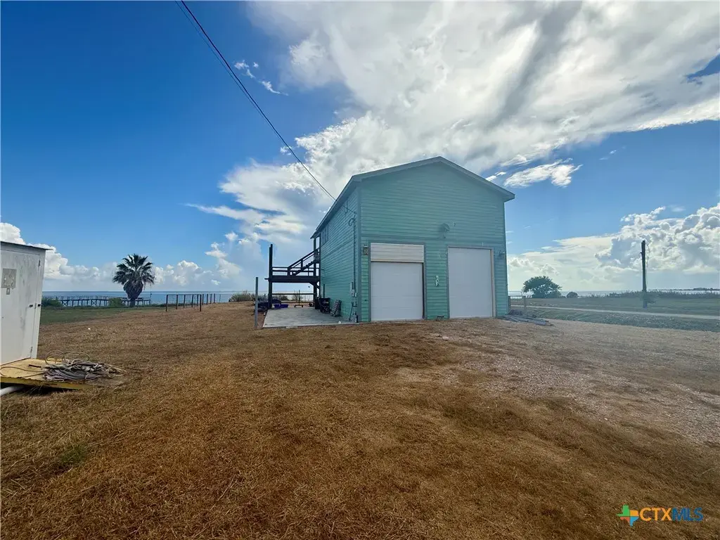 9 Lee Street, Port Lavaca