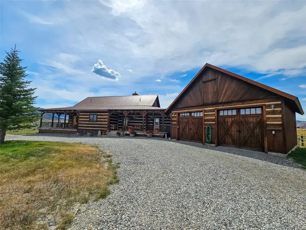 1888 Boulder Road, Mcleod