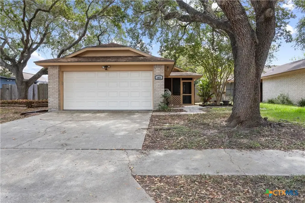 103 Windward Court, Victoria