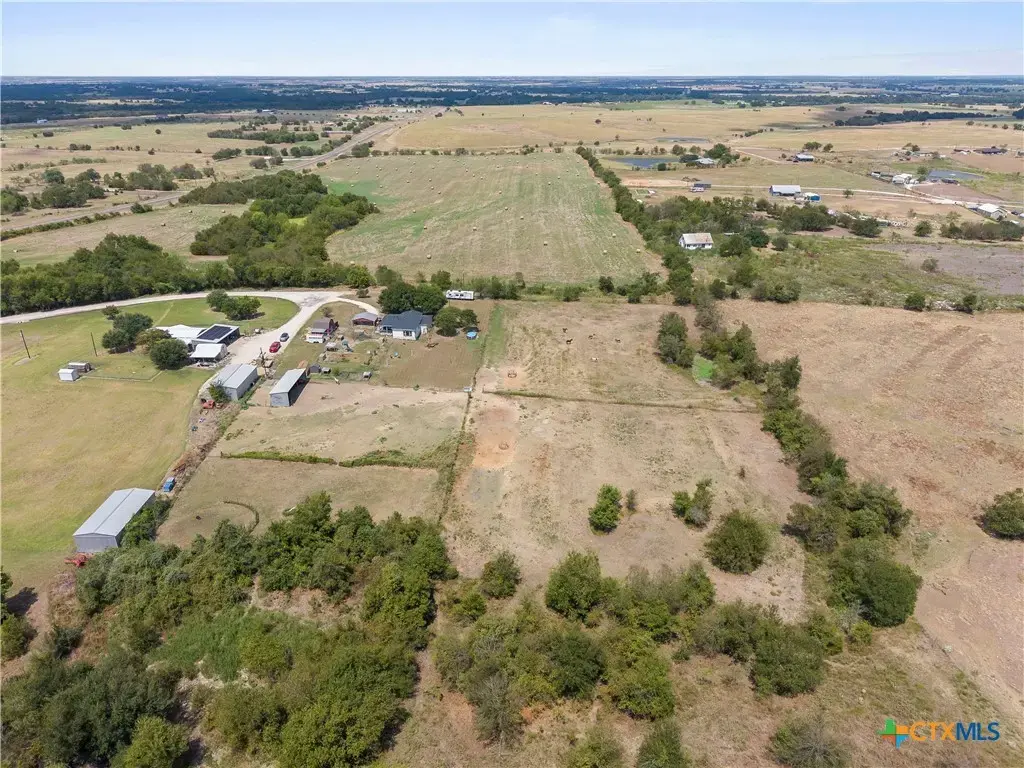 140 Private Road 801, Lott