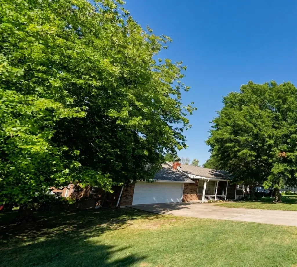 106 Angus Drive, Prairie Grove