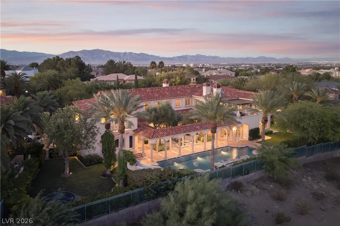 9017 Grove Crest Lane, Las Vegas