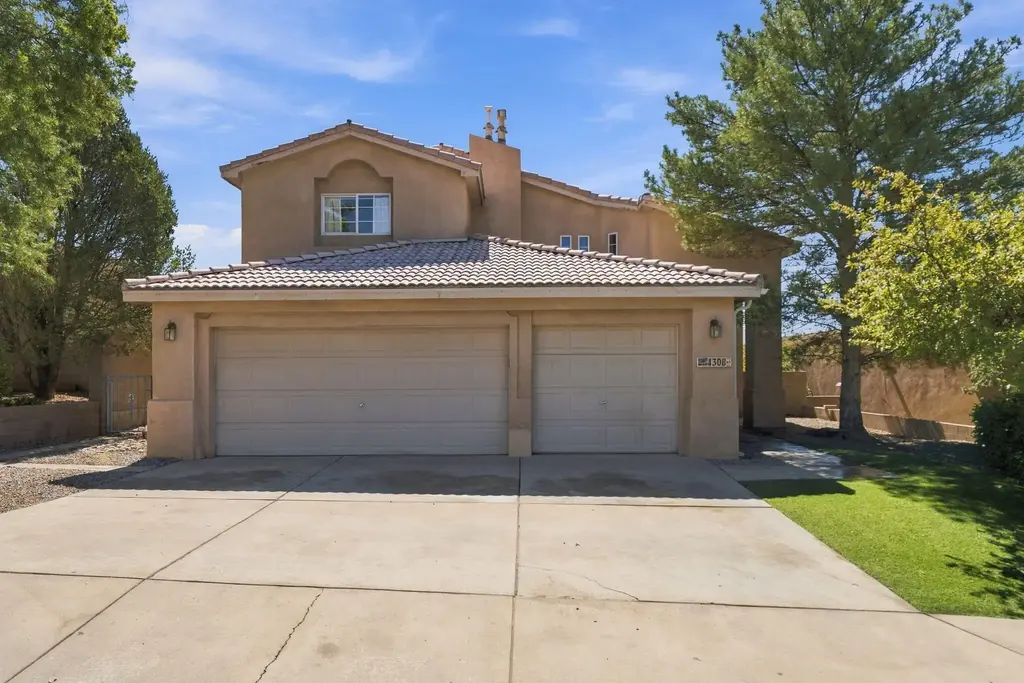 4308 Woodrose Road Nw, Albuquerque