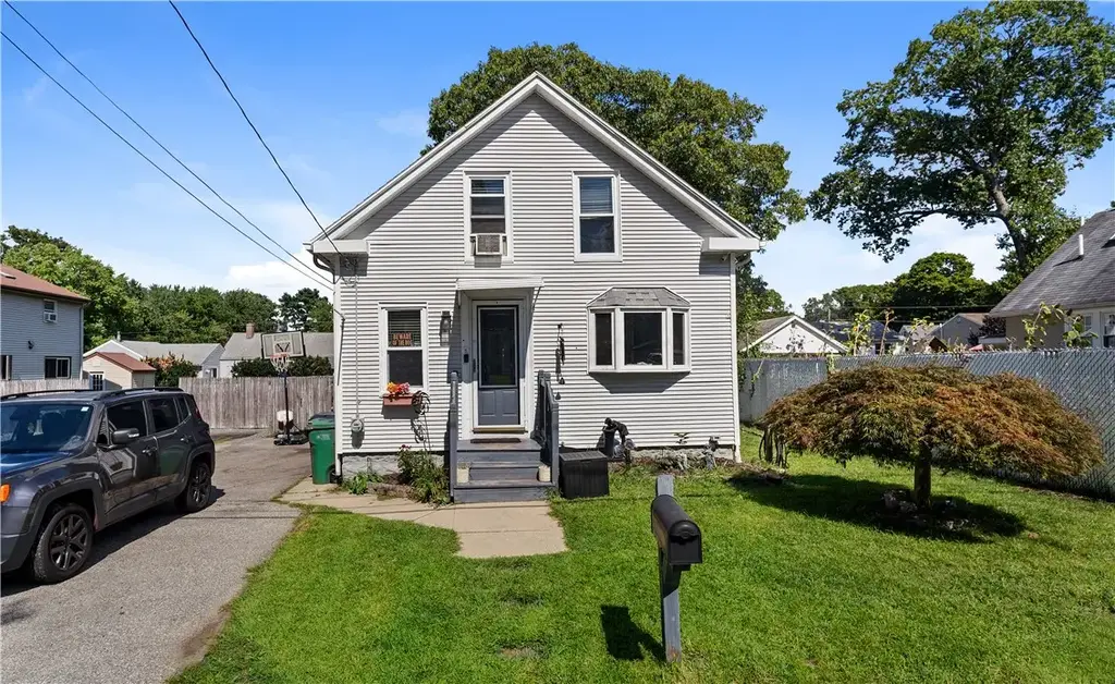 62 Milton Rd, Warwick
