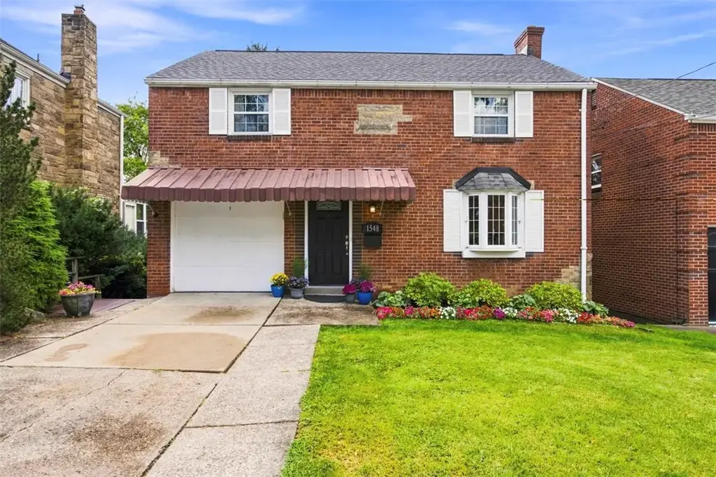 1548 Reamer Street , Brookline