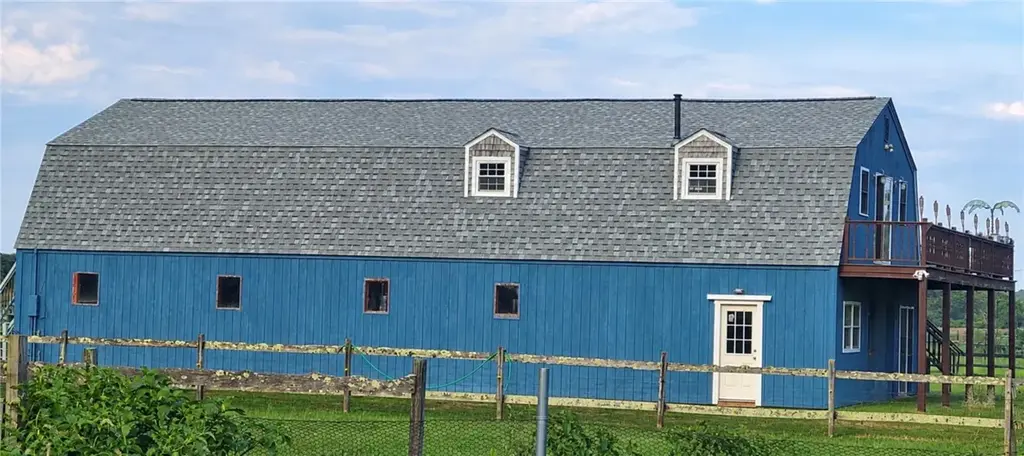 256 Matunuck Beach Rd, South Kingstown