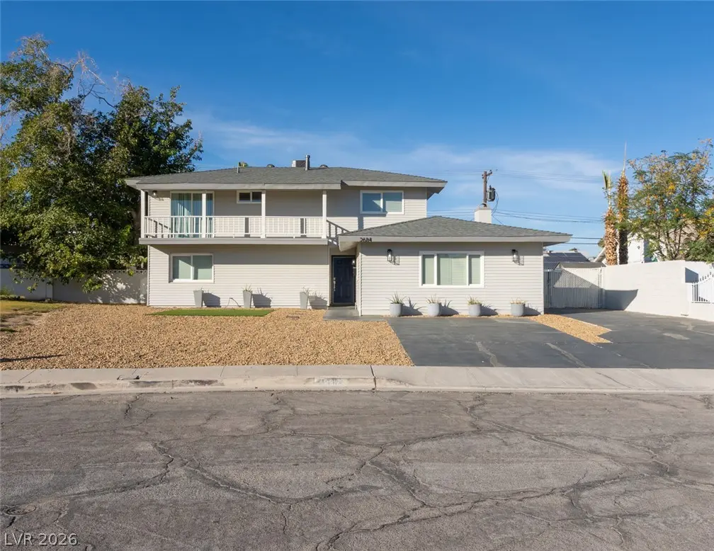 Photo of Listing #2816324