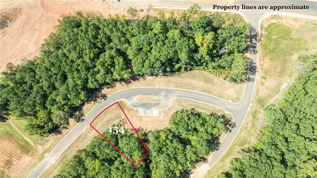 1978 Kennesaw Ln, Auburn