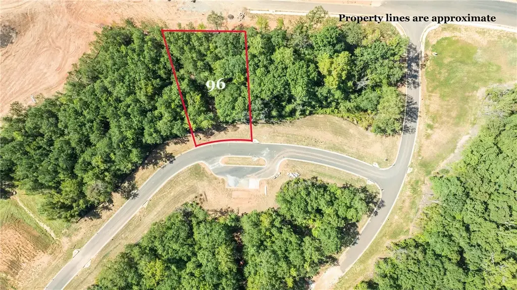 1991 Kennesaw Ln, Auburn