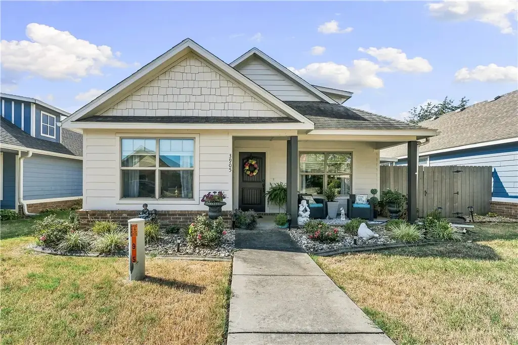 3905 Sw Ridgepointe Avenue, Bentonville