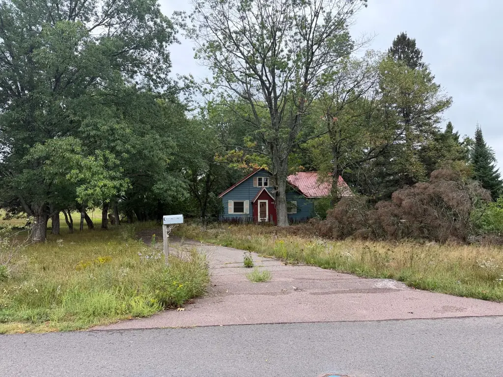 E6855 Hill Ave, Bessemer