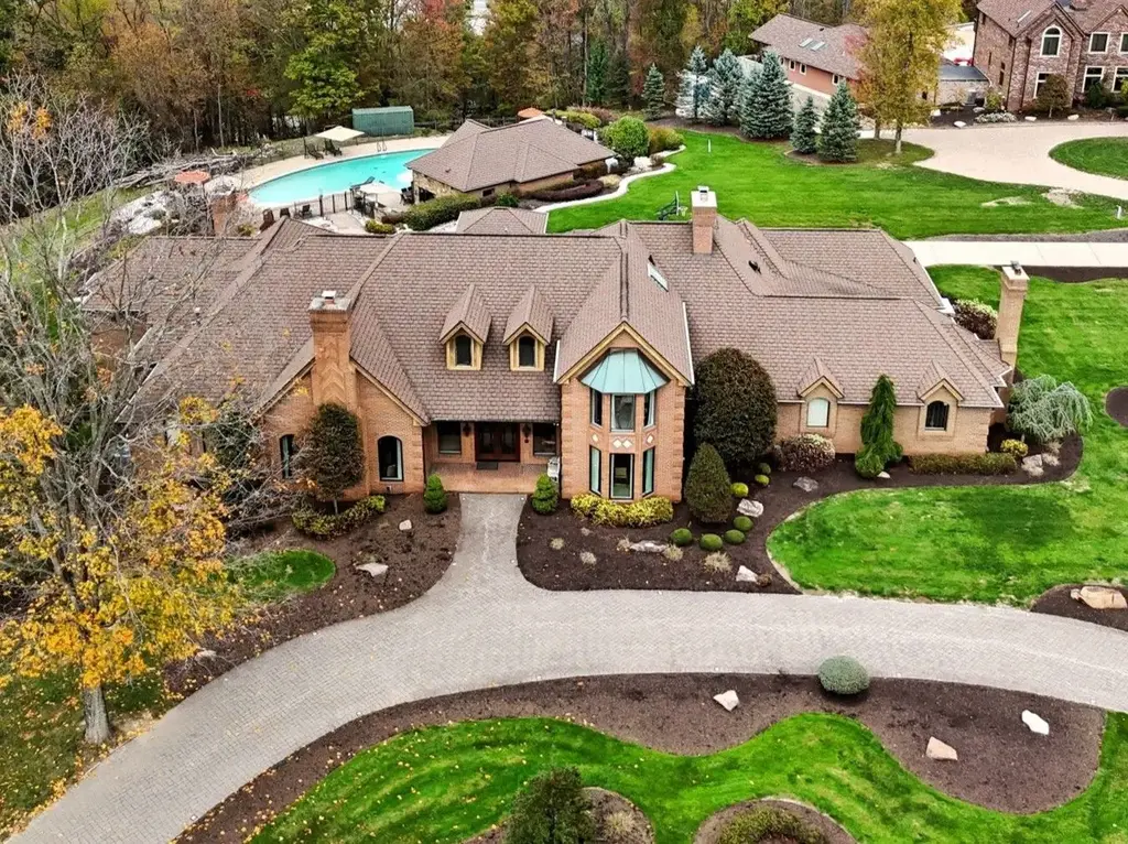 114 Bella Vista Court, Murrysville
