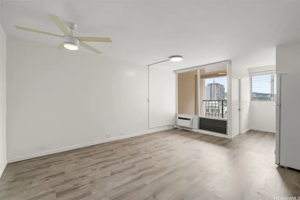 747 Amana Street # 507, Honolulu