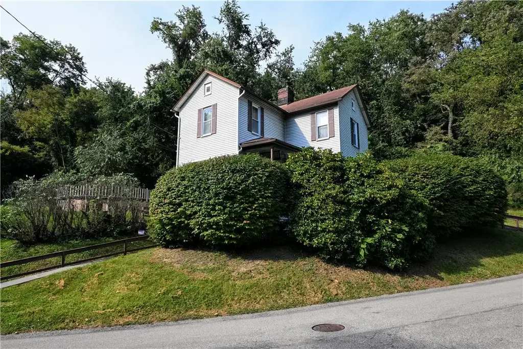 225 Fremont Street, Clairton