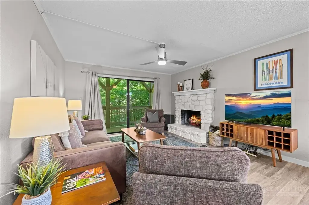 100 Lower Holiday Lane # C207, Beech Mountain