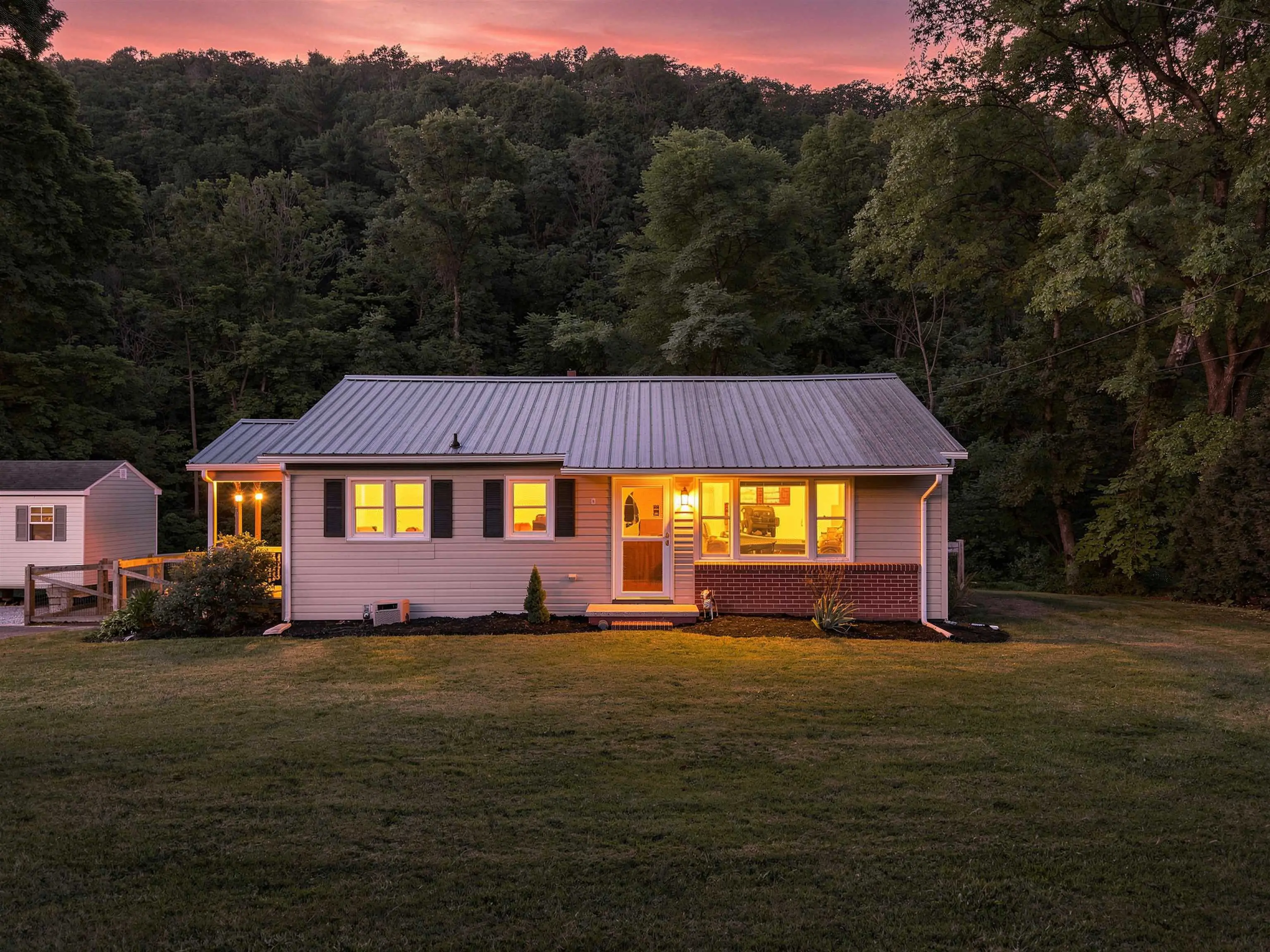 1299 Hankey Mountain Hwy, Churchville