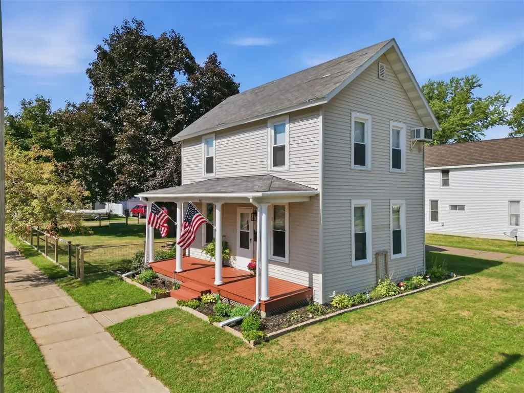 322 Court Street, Chippewa Falls