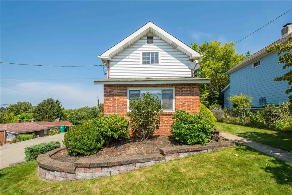 2898 Cedar Street, Bethel Park